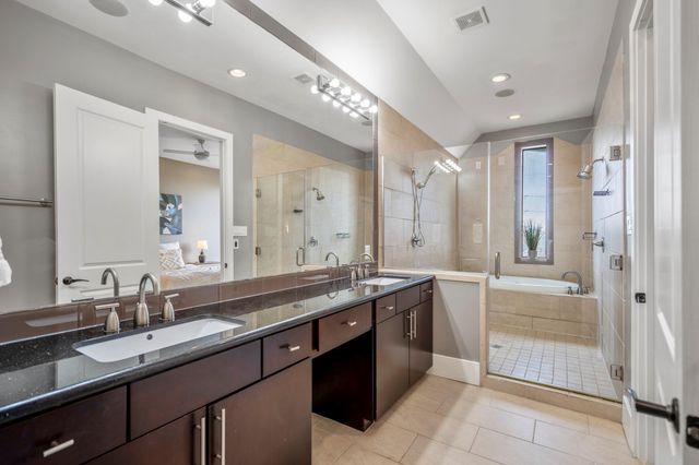 1310 W Dallas Street, Houston, TX 77019