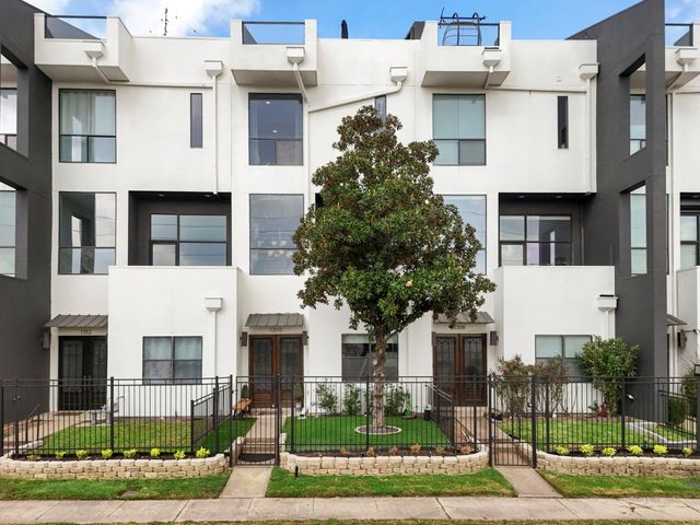 1310 W Dallas Street, Houston, TX 77019