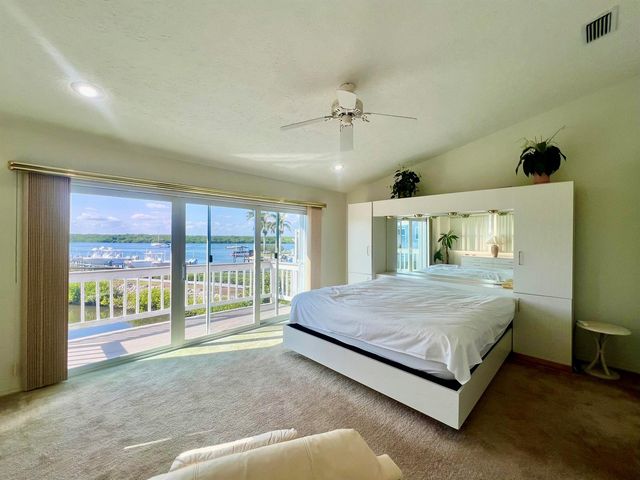 2486 Harbour Cove Drive, Hutchinson Island, FL 34949
