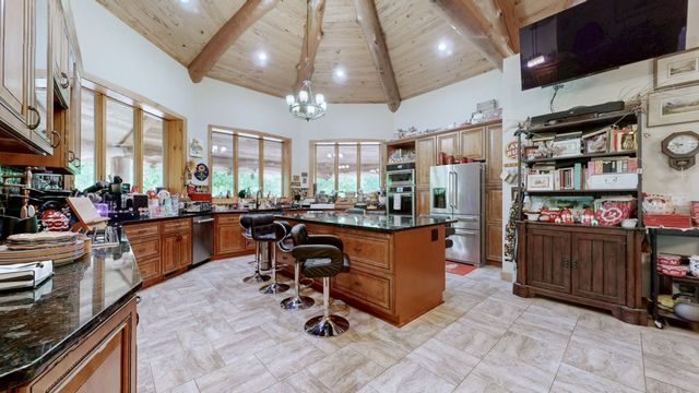 185 Ravenridge Rd, Summertown, TN 38483