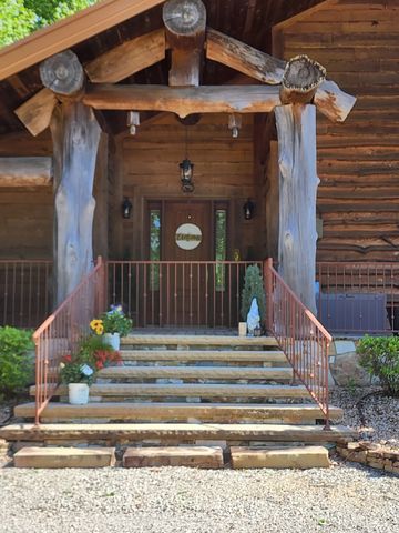 185 Ravenridge Rd, Summertown, TN 38483