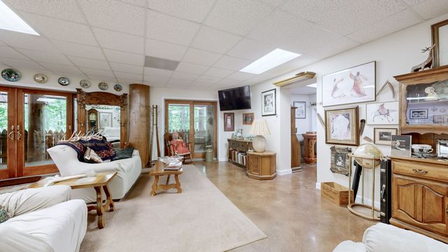 185 Ravenridge Rd, Summertown, TN 38483