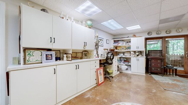185 Ravenridge Rd, Summertown, TN 38483