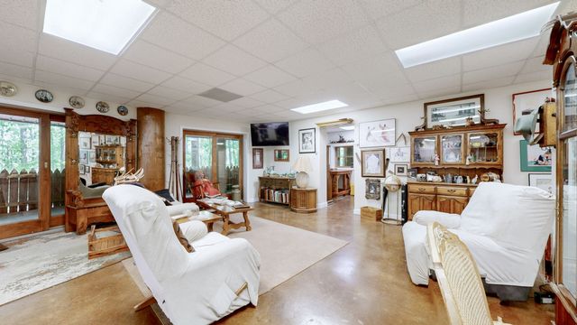 185 Ravenridge Rd, Summertown, TN 38483