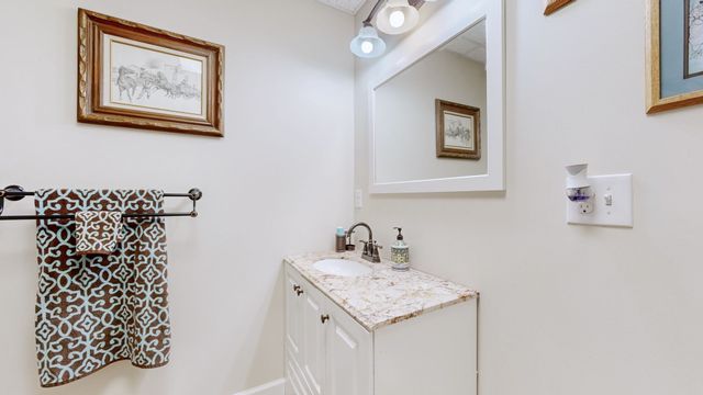 185 Ravenridge Rd, Summertown, TN 38483