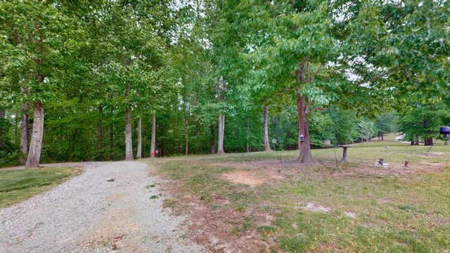 185 Ravenridge Rd, Summertown, TN 38483