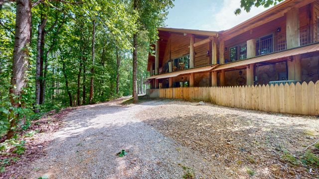 185 Ravenridge Rd, Summertown, TN 38483