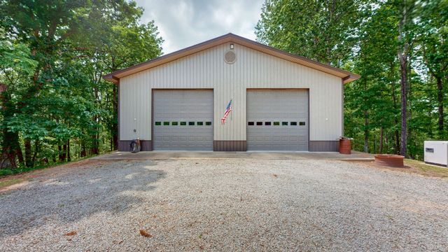 185 Ravenridge Rd, Summertown, TN 38483