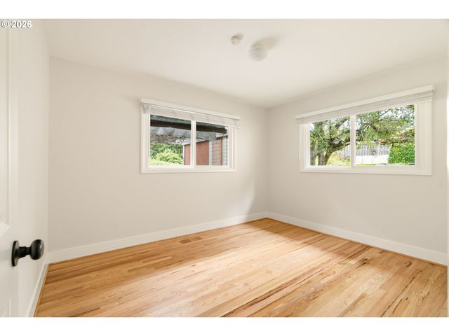 55 Nw SLERET Ave, Gresham, OR 97030