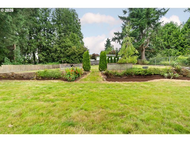 55 Nw SLERET Ave, Gresham, OR 97030