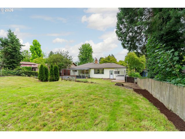 55 Nw SLERET Ave, Gresham, OR 97030