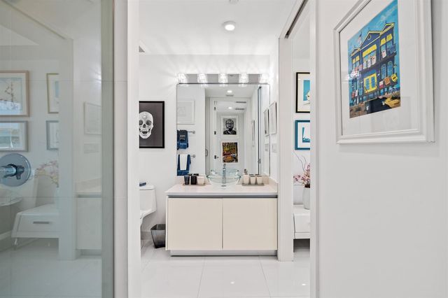 1200 Hillsboro Mile 1305, Hillsboro Beach, FL 33062
