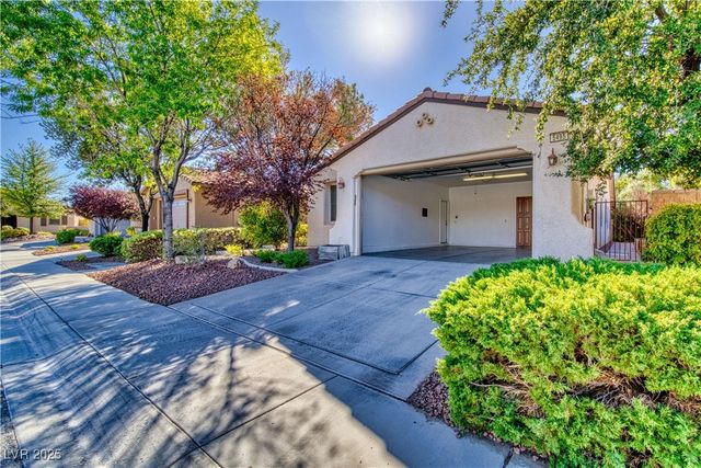 5495 Finestra Street, Pahrump, NV 89061