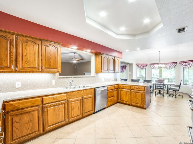 4730 Stanteen, San Antonio, TX 78263