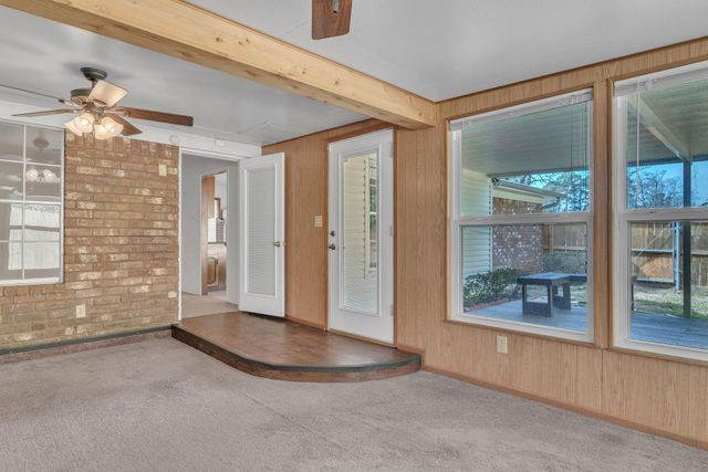 1101 COUSHATTA CT., Longview, TX 75605