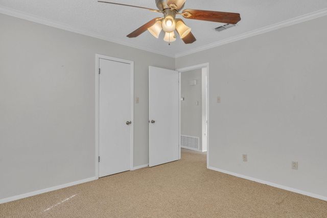 1101 COUSHATTA CT., Longview, TX 75605