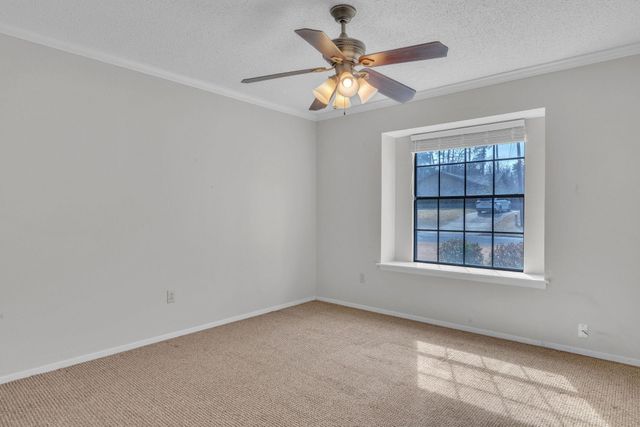 1101 COUSHATTA CT., Longview, TX 75605