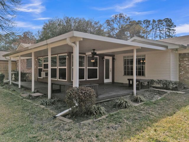 1101 COUSHATTA CT., Longview, TX 75605