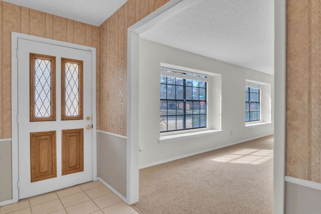 1101 COUSHATTA CT., Longview, TX 75605