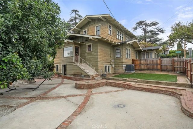 5857 Washington Avenue, Whittier, CA 90601