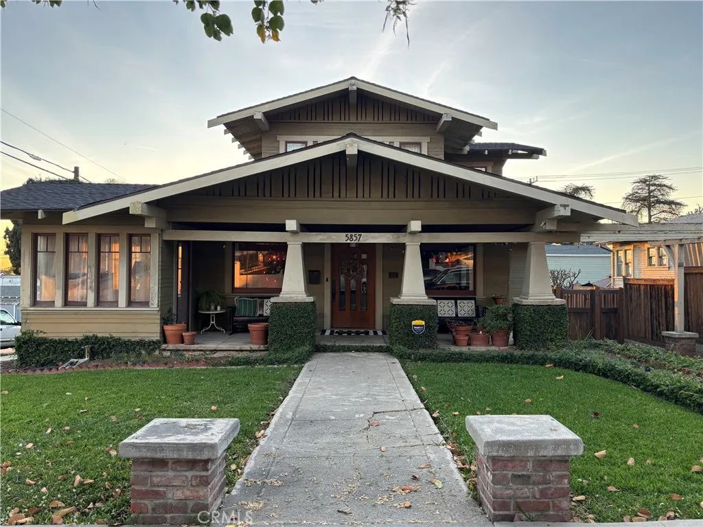 5857 Washington Avenue, Whittier, CA 90601