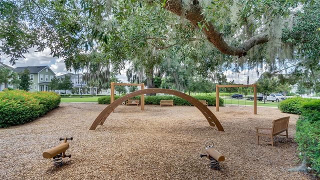 907 EASLEY AVENUE, Winter Garden, FL 34787