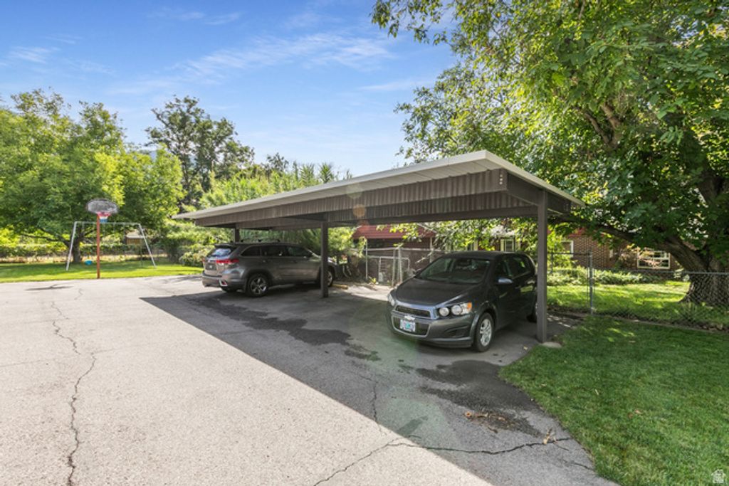 45 S 300 W, Farmington, UT 84025 — photo 3