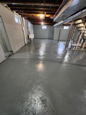 34 Scott Ave, Sayreville Boro, NJ 08879