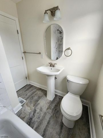 34 Scott Ave, Sayreville Boro, NJ 08879