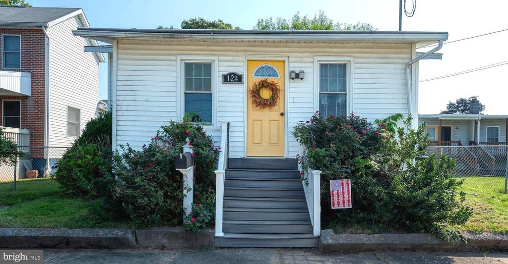 124 RIFE ST, Middletown, PA 17057