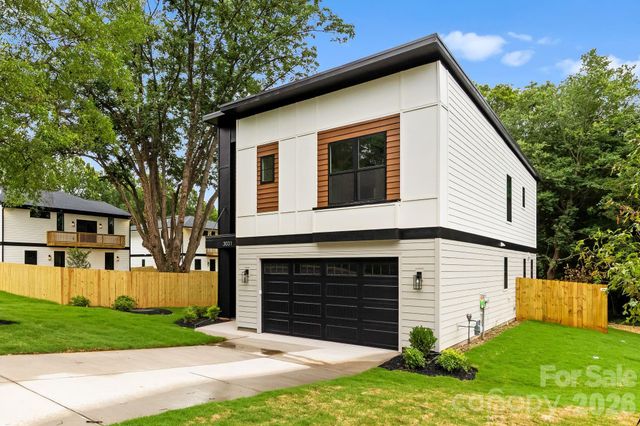 3031 Mathis Drive, Charlotte, NC 28208