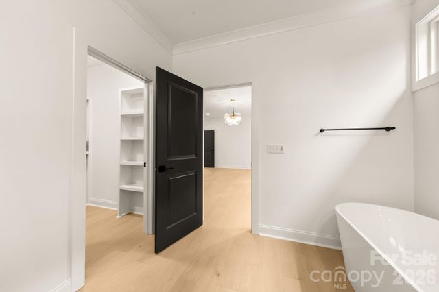 3031 Mathis Drive, Charlotte, NC 28208