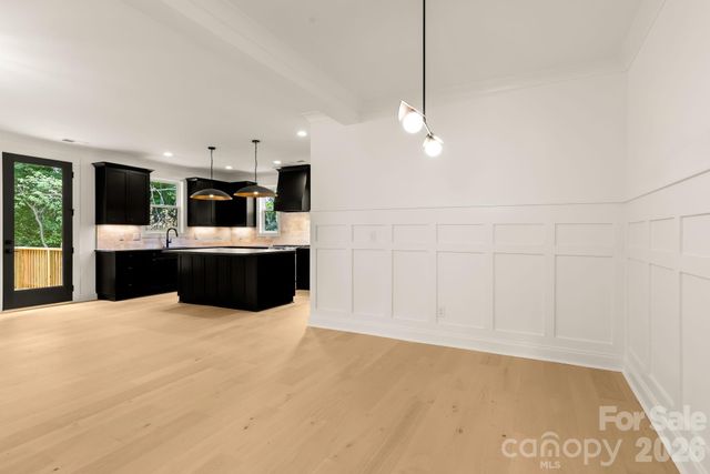 3031 Mathis Drive, Charlotte, NC 28208