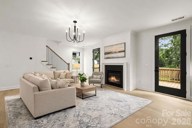 3031 Mathis Drive, Charlotte, NC 28208