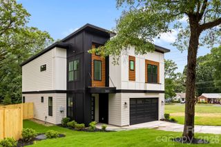 3031 Mathis Drive, Charlotte, NC 28208