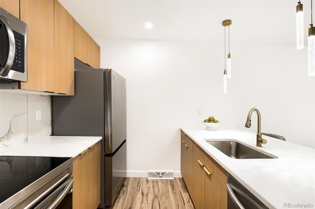 3722 S Granby Way, Aurora, CO 80014