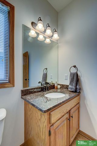 1760 N 174th Street, Omaha, NE 68118