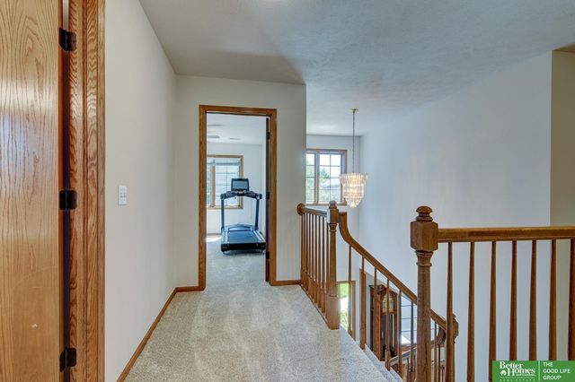1760 N 174th Street, Omaha, NE 68118