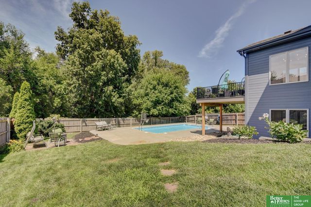 1760 N 174th Street, Omaha, NE 68118