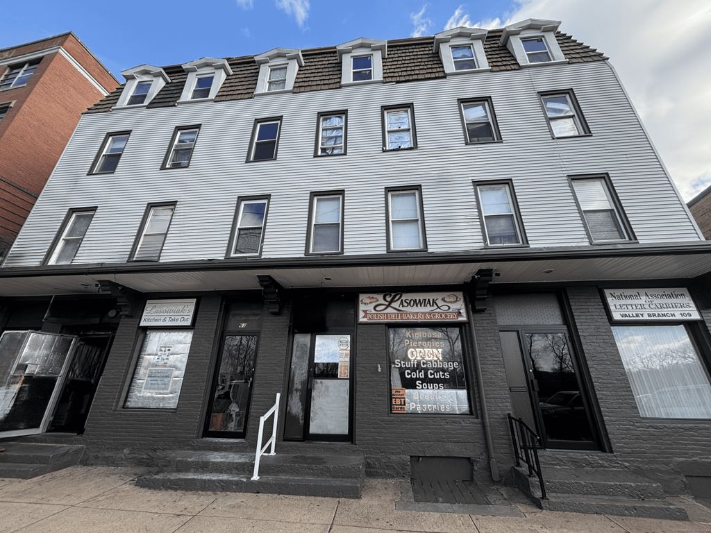 63 Derby Avenue, Derby, CT 06418