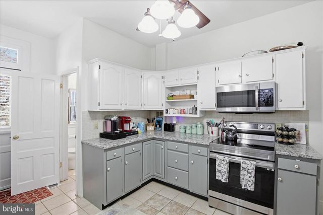 231 N MULBERRY ST, Lancaster, PA 17603