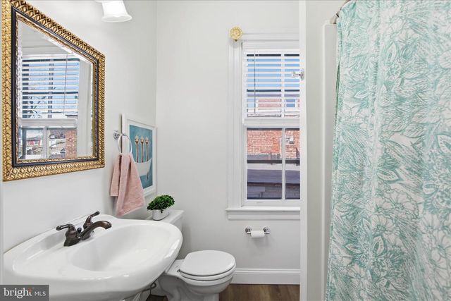 231 N MULBERRY ST, Lancaster, PA 17603