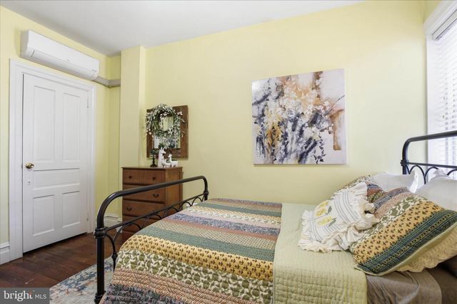 231 N MULBERRY ST, Lancaster, PA 17603