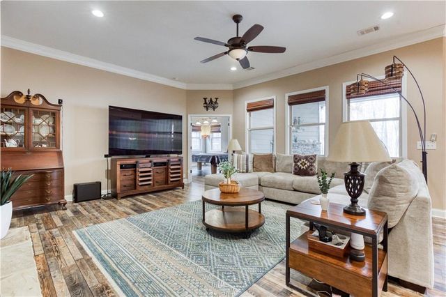 390 Herring, Grayson, GA 30017