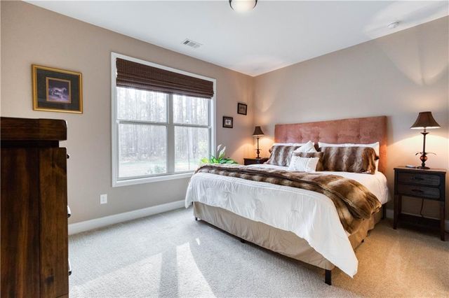 390 Herring, Grayson, GA 30017