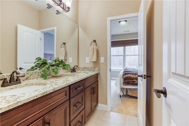 390 Herring, Grayson, GA 30017