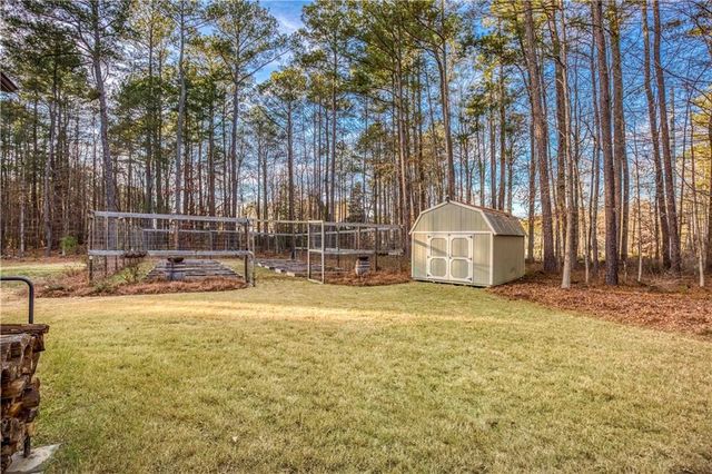 390 Herring, Grayson, GA 30017