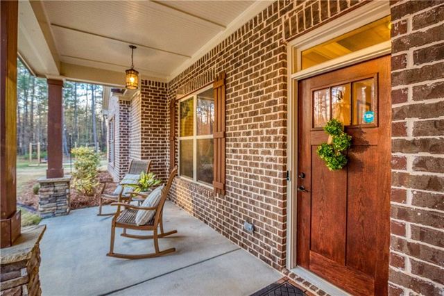 390 Herring, Grayson, GA 30017