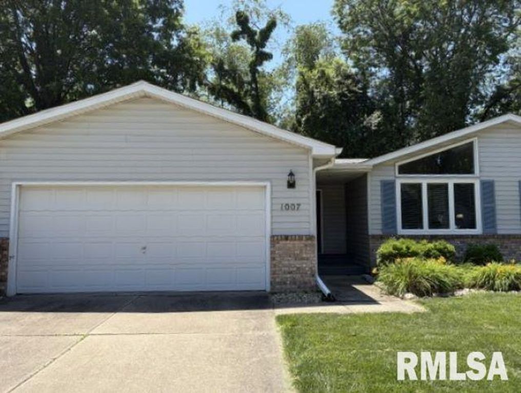 1007 Rickard Court, Springfield, IL 62704