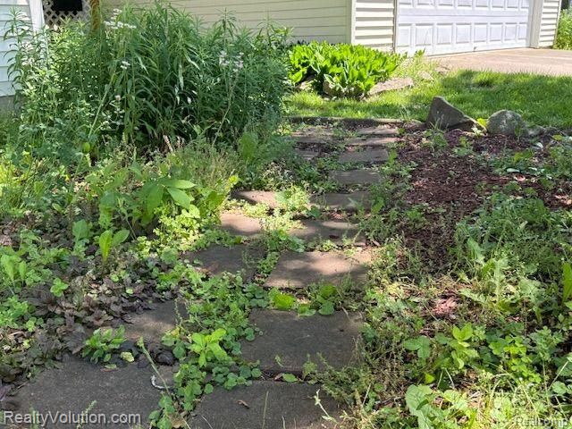 37 Maple Valley Street, Sandusky, MI 48471